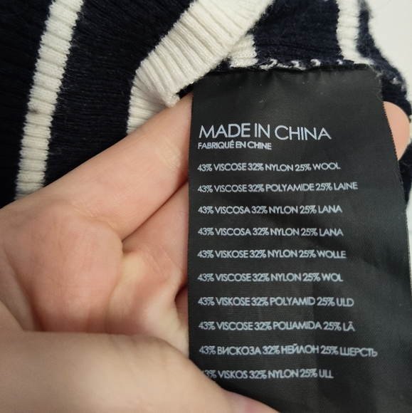 Club Monaco Striped Long-sleeve Top - Picture 3 of 3